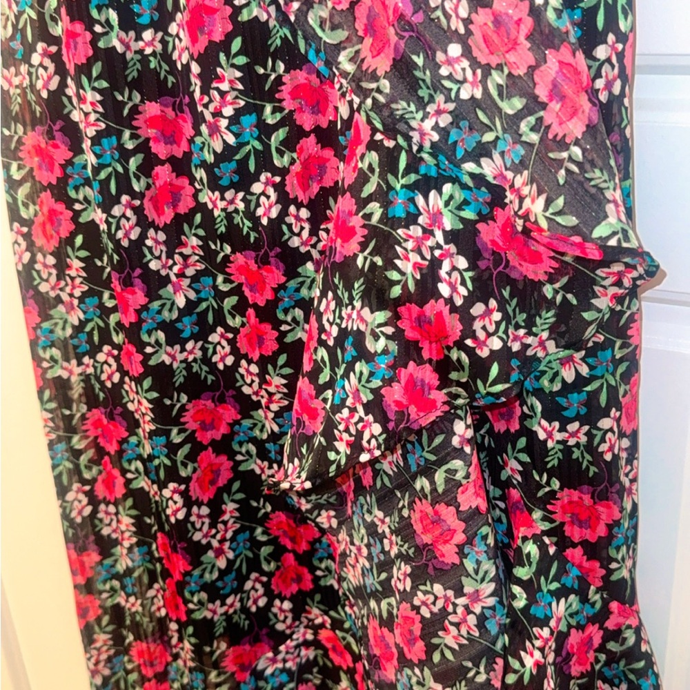 Lulu Floral Ruffle Dress - Picture 7 of 8
